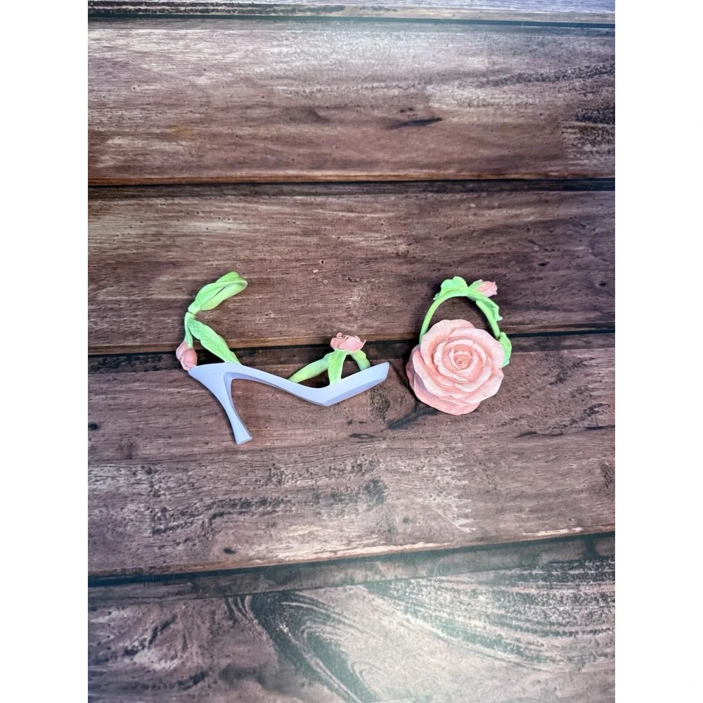 Avon Fine Collectibles All Dressed Up Miniature Shoe Rose Sandal & Purse Decor